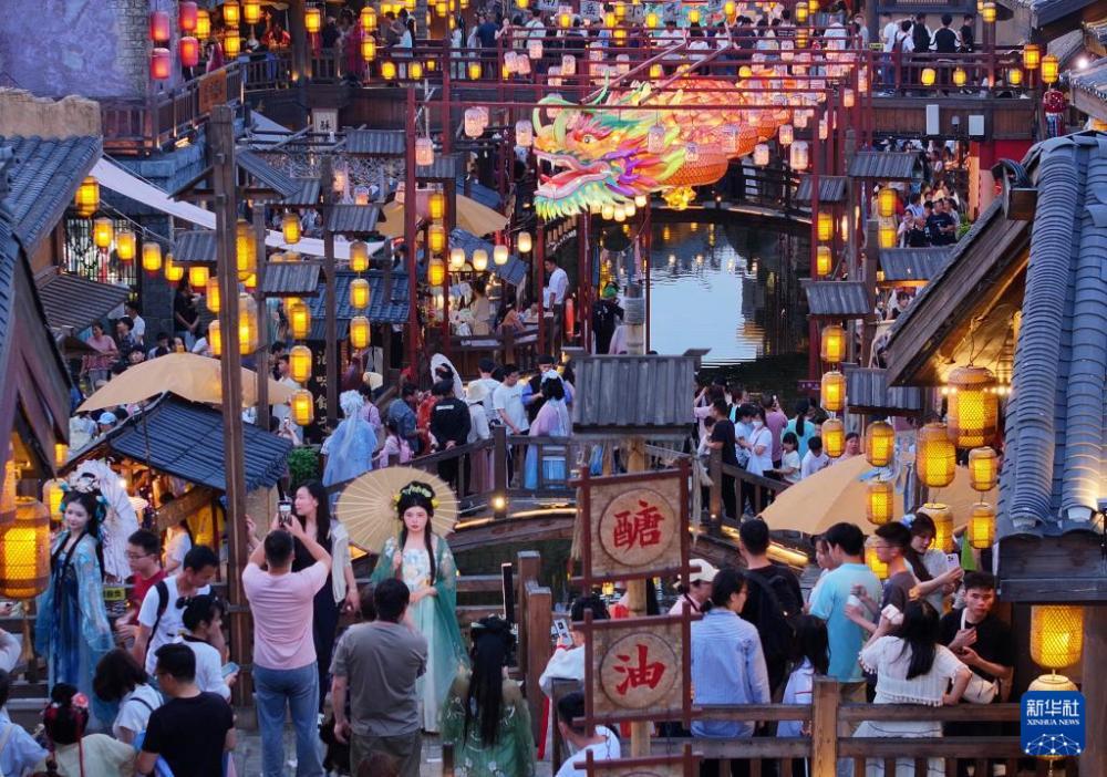 多彩“五一” 乐享假日