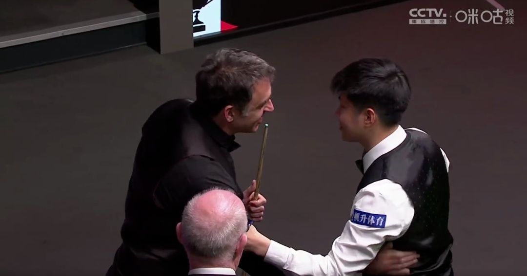 赵心童17-7战胜奥沙利文!晋级决赛,创造历史! 赵心童17-7战胜奥沙利文!晋级决赛,创造历史!