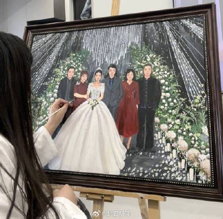 95后婚礼绘画师月入2万 95后婚礼绘画师月入2万