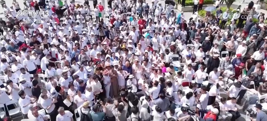 “工业+”“电影+”“夜游+”……玩出消费新花样 点亮假日经济新活力 “工业+”“电影+”“夜游+”……玩出消费新花样 点亮假日经济新活力