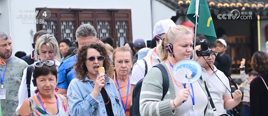 火热“中国游”呈现新趋势 时尚与传统交相辉映成磁吸外国游客密码 火热“中国游”呈现新趋势 时尚与传统交相辉映成磁吸外国游客密码