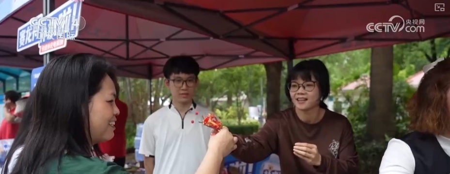 “科技+”赋能老景区焕发新活力 假日文旅消费“新”意浓