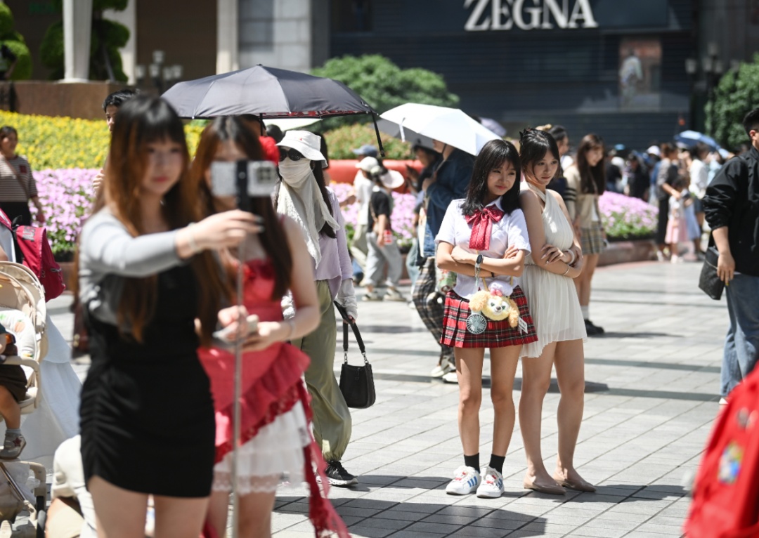 午后雷雨大风预警!重庆天气开启反转模式 午后雷雨大风预警!重庆天气开启反转模式