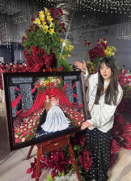 95后婚礼绘画师月入2万 95后婚礼绘画师月入2万
