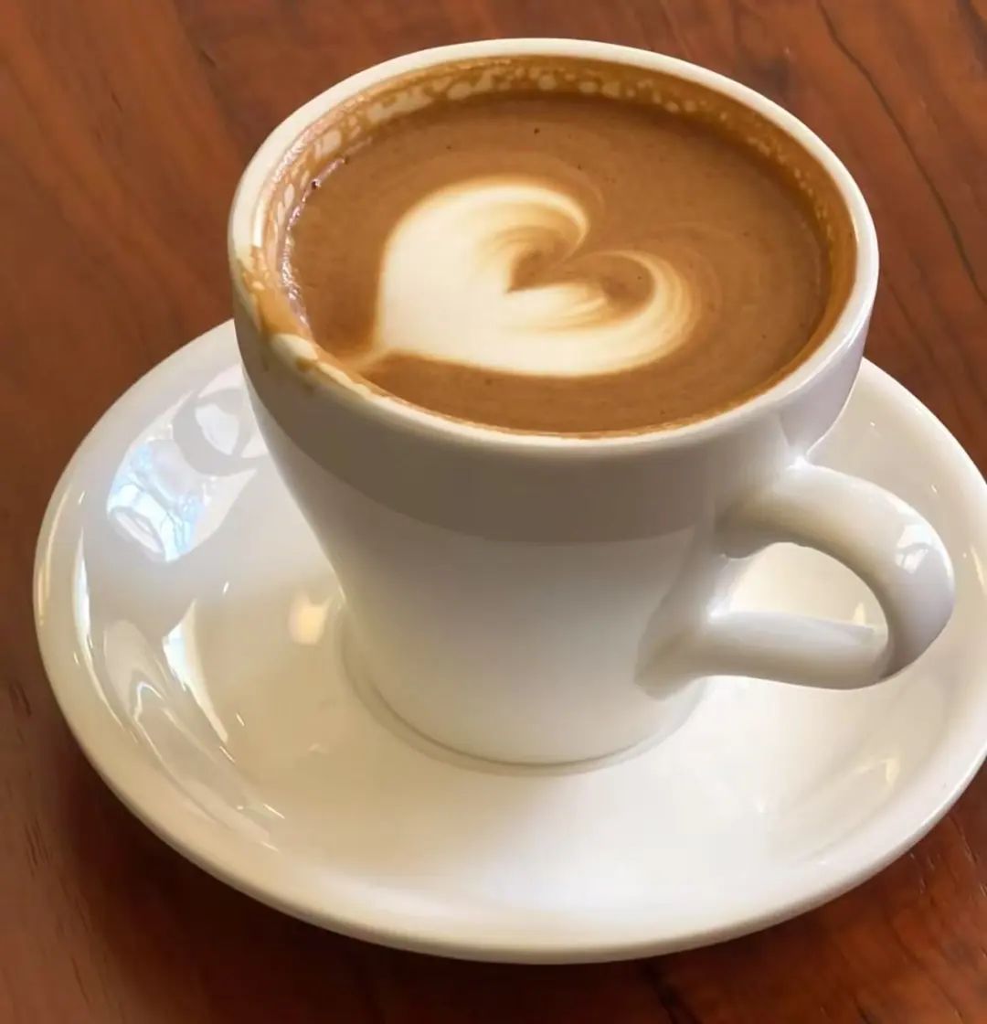 台州一男子突发胸痛、吞咽困难！只因睡前做错这个动作……