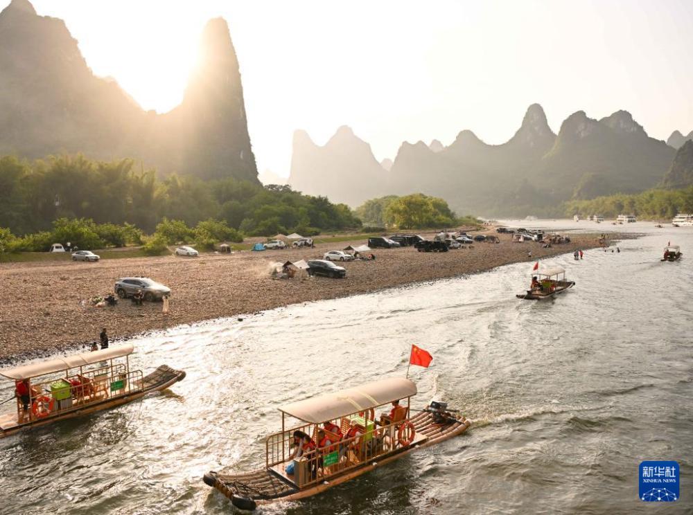 多彩“五一” 乐享假日