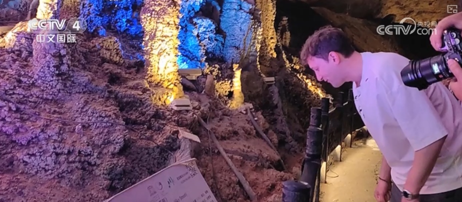 火热“中国游”呈现新趋势 时尚与传统交相辉映成磁吸外国游客密码 火热“中国游”呈现新趋势 时尚与传统交相辉映成磁吸外国游客密码