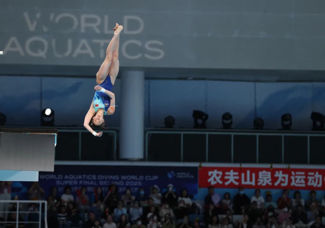 陈芋汐、全红婵包揽金银牌！