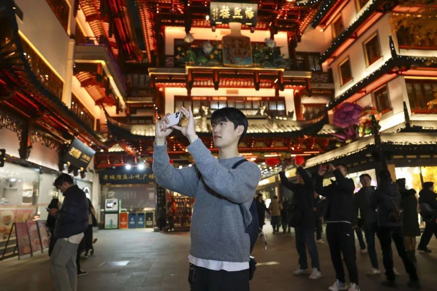 韩国人把这家超市业绩买成上海区第一！网友：这就是双向奔赴