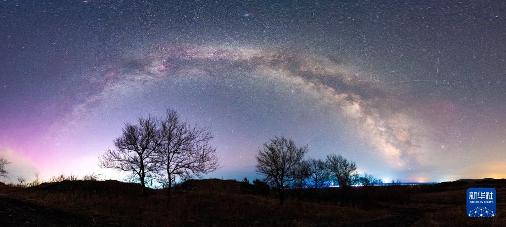 星空相册丨黑龙江富锦：极光绚烂