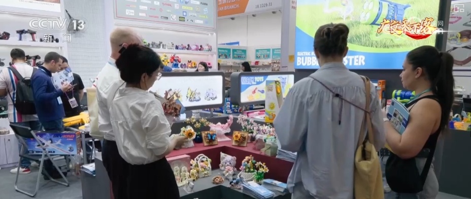 新技术、新创意成广交会“香饽饽” “AI+制造美学”释放中国好物无限可能