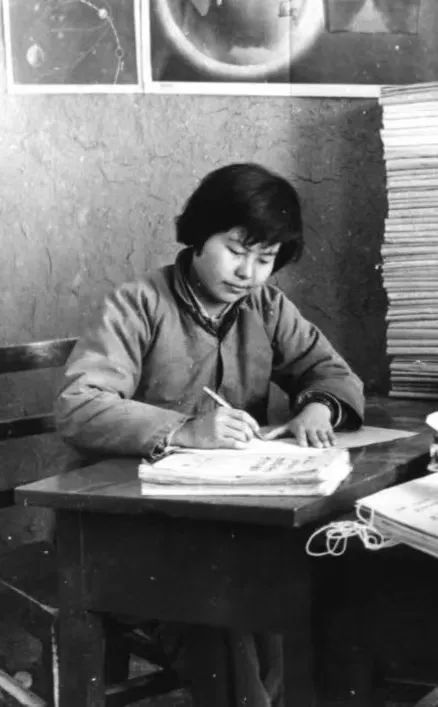 她们的青春来时路,每一步都算数! 她们的青春来时路,每一步都算数!