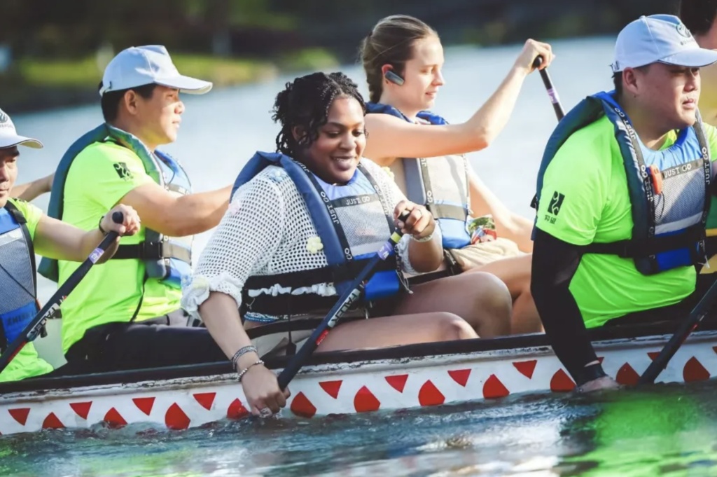 刘翔的赛会纪录被改写，田径钻石赛在赛场内外交出精彩答卷
