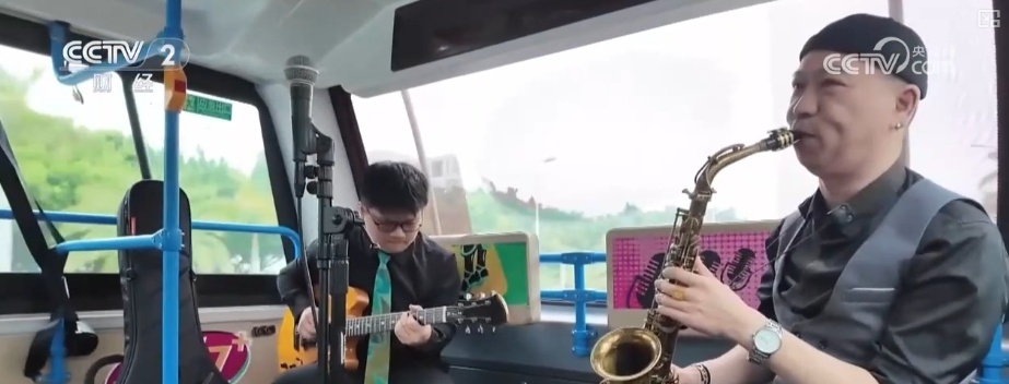 从“赛事主场”到“消费主场” 大众体育热情燃动为假日经济注入强劲动能