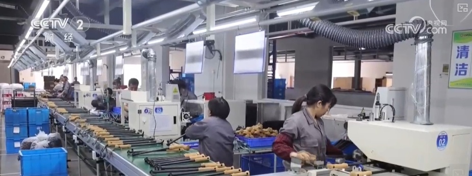 从“赛事主场”到“消费主场” 大众体育热情燃动为假日经济注入强劲动能