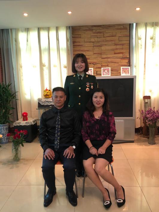 戍边功臣对话18岁的自己：“我知道你不会害怕，我也不会害怕！”