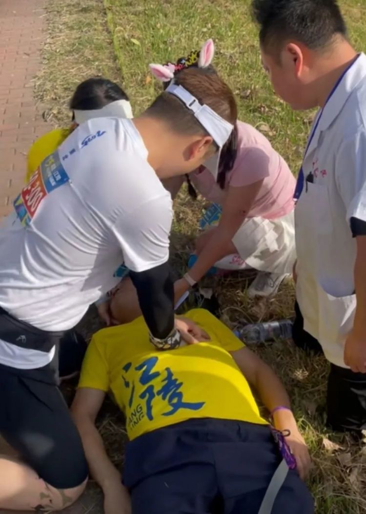 突然倒地、失去意识！多人遇险，都因同一种运动……