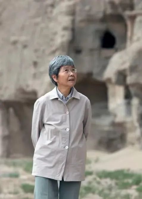 她们的青春来时路,每一步都算数! 她们的青春来时路,每一步都算数!