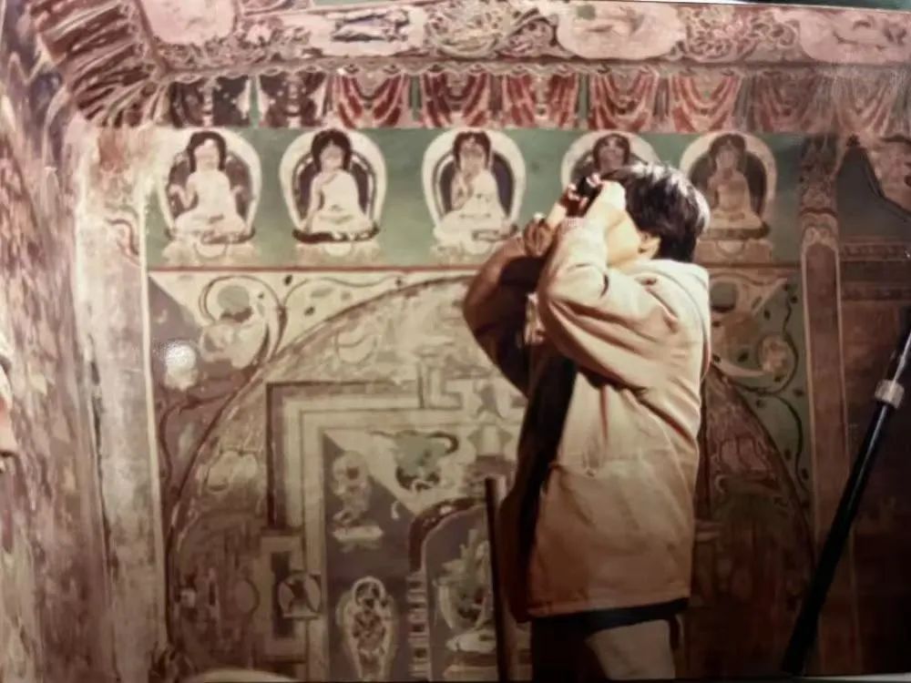 她们的青春来时路,每一步都算数! 她们的青春来时路,每一步都算数!