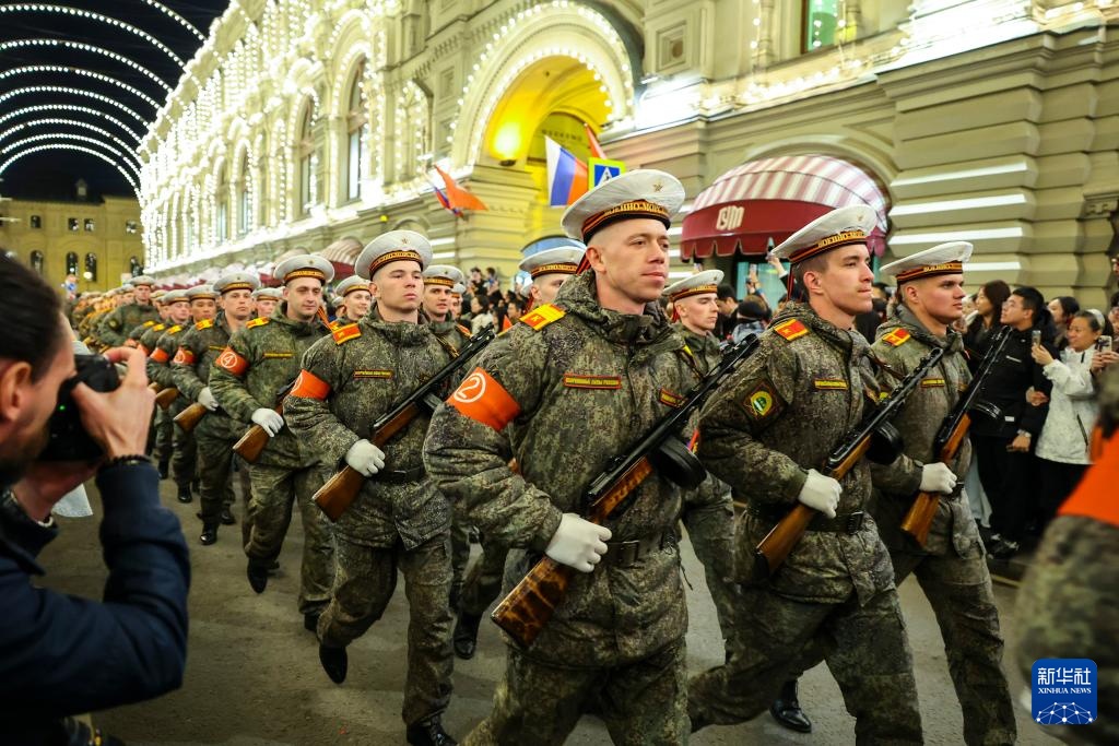 莫斯科举行卫国战争胜利日阅兵式彩排