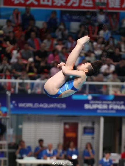 陈佳、陈艺文包揽冠亚军