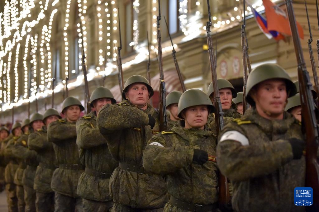 莫斯科举行卫国战争胜利日阅兵式彩排