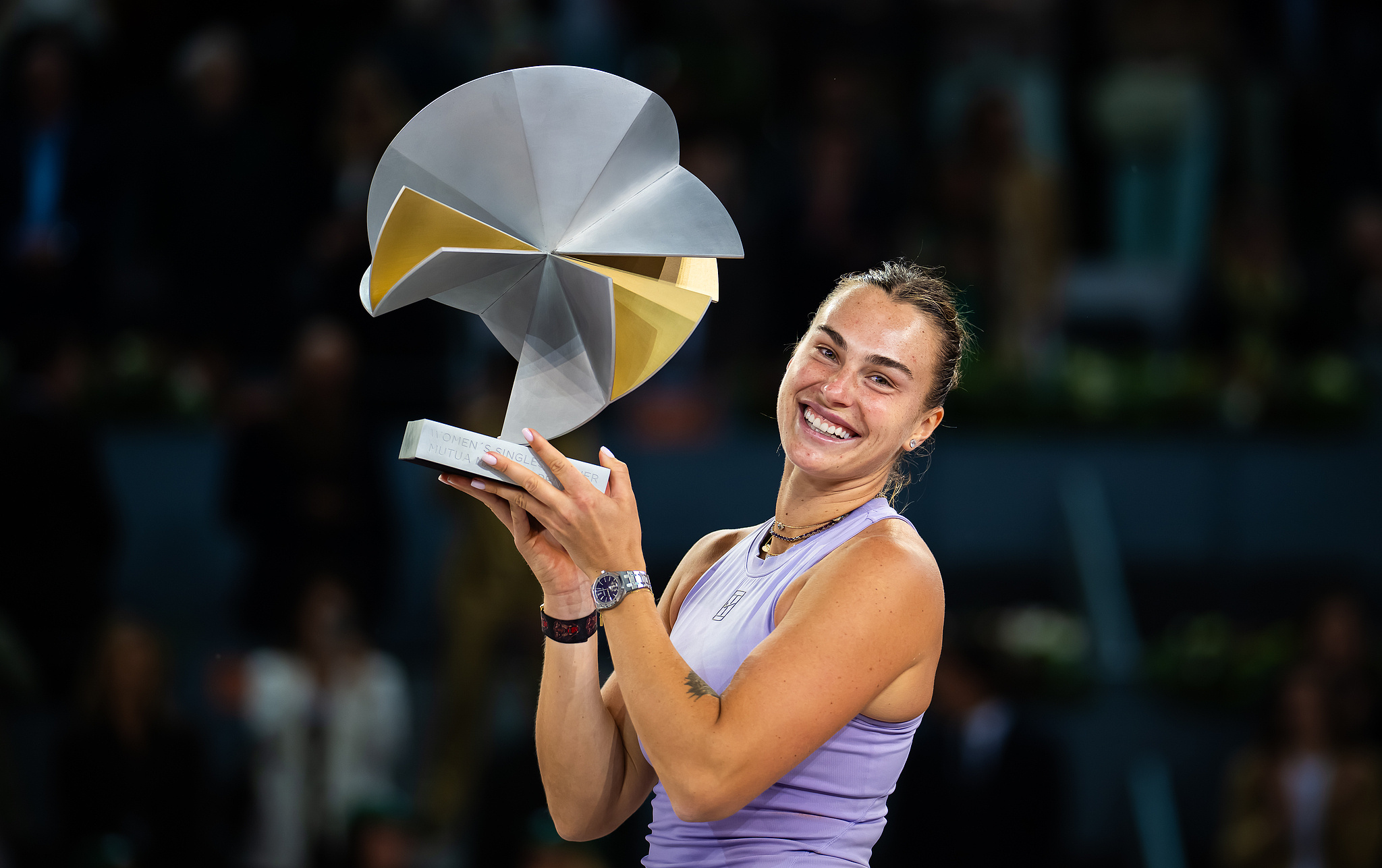 萨巴伦卡2-0力克高芙 加冕WTA马德里站三冠王 萨巴伦卡2-0力克高芙 加冕WTA马德里站三冠王