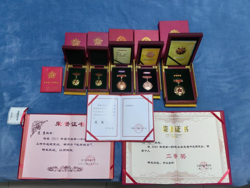 戍边功臣对话18岁的自己：“我知道你不会害怕，我也不会害怕！”