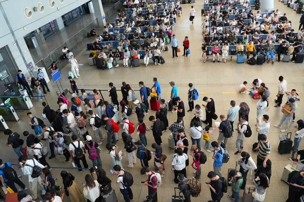 398万人次！长三角铁路今日客流保持高位运行