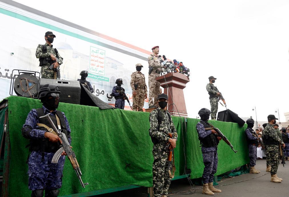 机场遭胡塞武装袭击后 以色列威胁报复伊朗 机场遭胡塞武装袭击后 以色列威胁报复伊朗