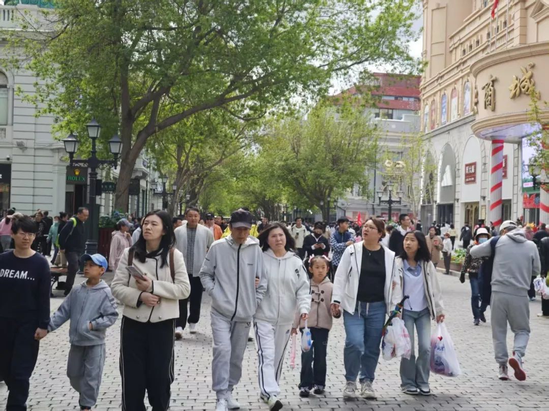 【冰城五一“硬核”数据大起底】酒店订单量同比增长10%，入境游订单同比增长 89%！