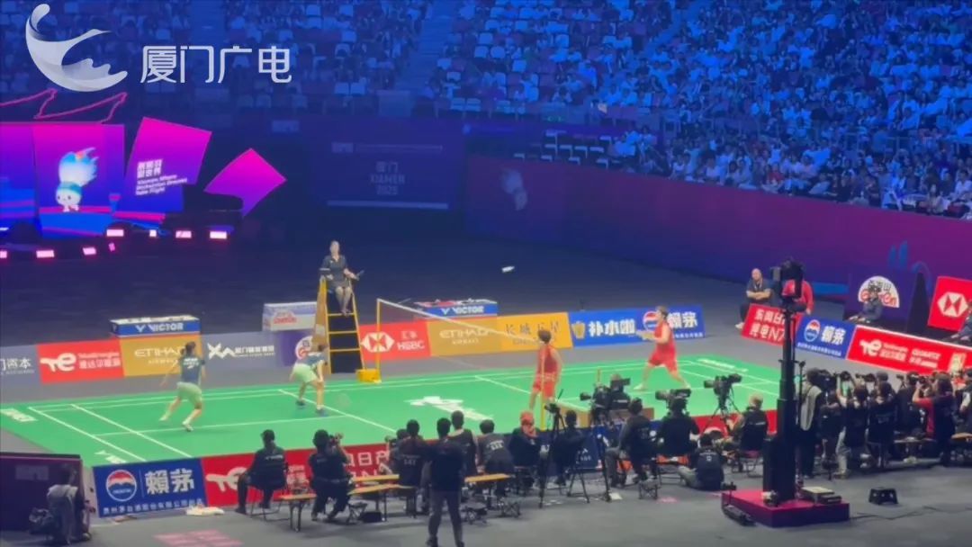 厦门见证14冠王！4连冠！全场高呼：中国是冠军