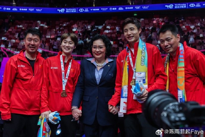 国羽苏迪曼杯夺冠后，陈雨菲发文说“我已付出当下所有”