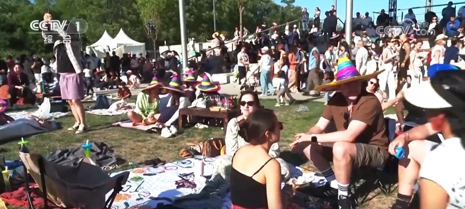 “五一”假期“农文商旅体”融合释放多彩活力 “新玩法”拉动假日消费热潮