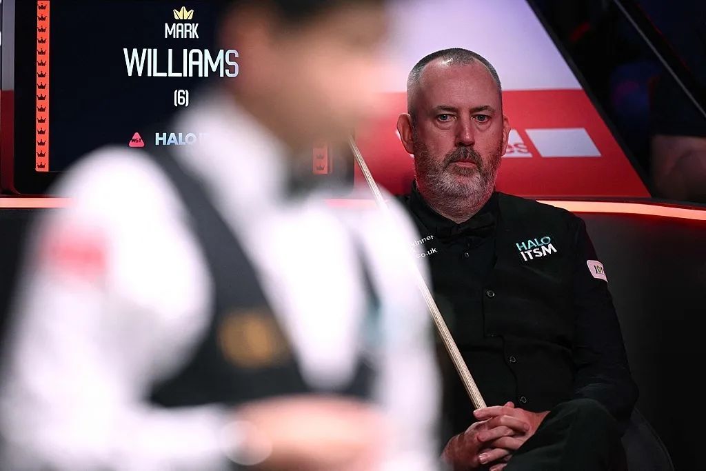 赵心童历史性夺冠!今天你可能订不到台球厅 赵心童历史性夺冠!今天你可能订不到台球厅