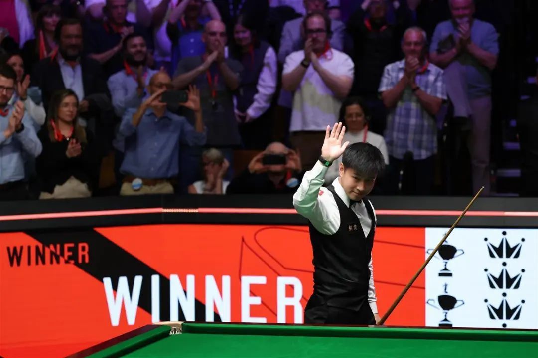 28岁赵心童获得中国首个斯诺克世锦赛冠军!从资格赛杀出,一战创下多个历史 28岁赵心童获得中国首个斯诺克世锦赛冠军!从资格赛杀出,一战创下多个历史