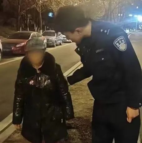 事发长春街头！暖心救助