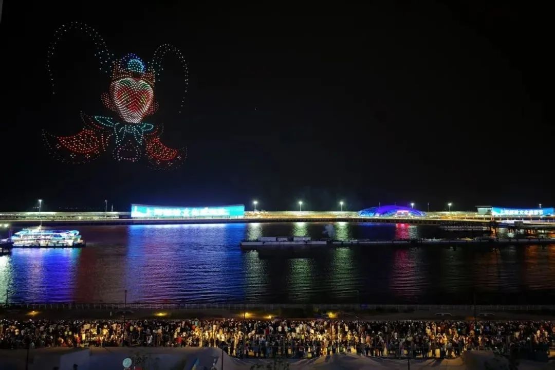 “五一”假期，上海共接待游客1650.06万人次