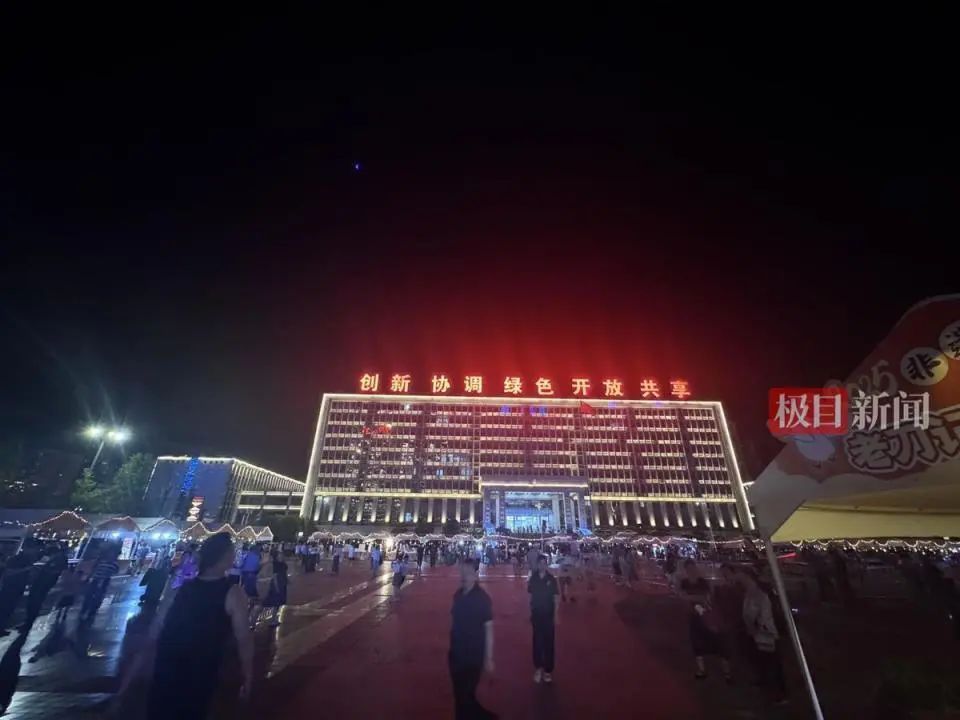 重庆荣昌接住泼天流量：假期卖29万只卤鹅，政府食堂用掉2万斤肉