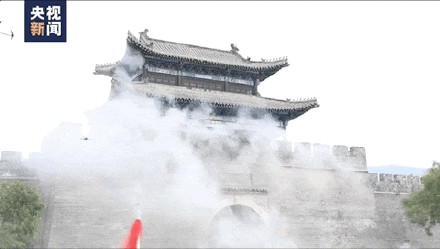 跟着团长打县城五一爆火