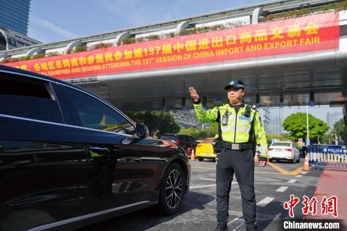 “五一”假期广东刑事警情、交通事故同比分别下降18.2%、34.9%
