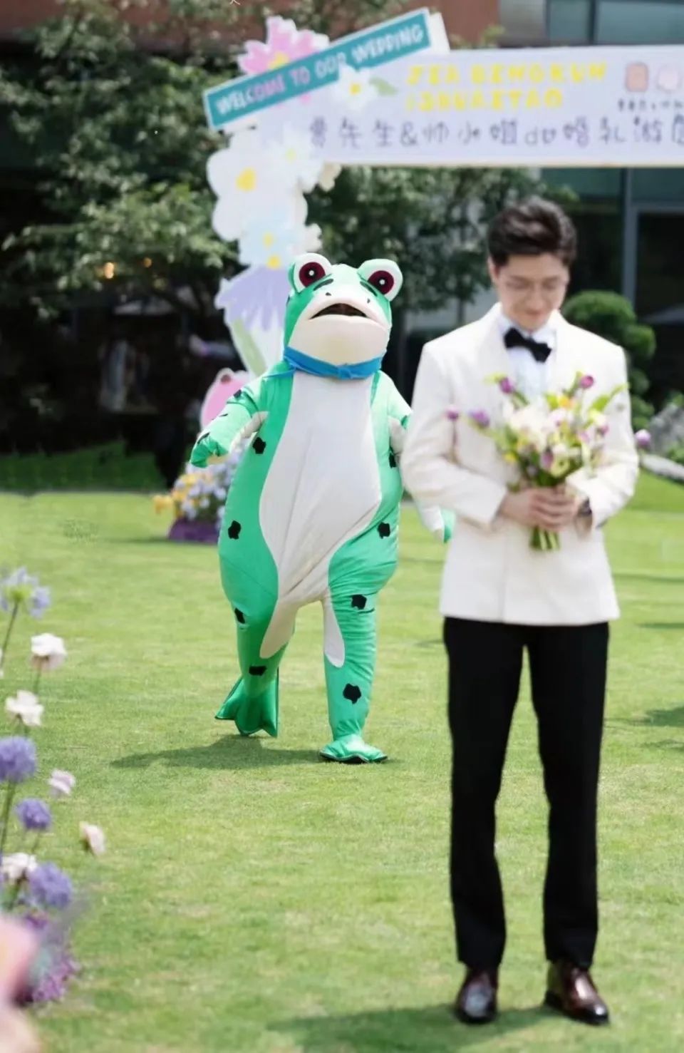 五一迎“双春年”结婚热潮,婚礼策划师:5天赶6场,但年轻人的婚礼预算降低了 五一迎“双春年”结婚热潮,婚礼策划师:5天赶6场,但年轻人的婚礼预算降低了