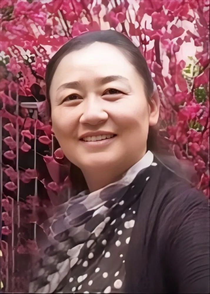 长郡中学62岁退休教师因病离世,捐献遗体眼角膜,“换个方式继续教书育人” 长郡中学62岁退休教师因病离世,捐献遗体眼角膜,“换个方式继续教书育人”