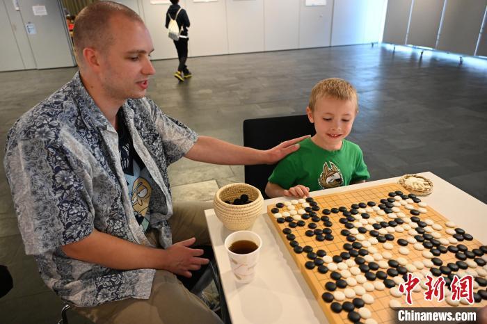 第十三届柏林“中国杯”围棋大赛落幕