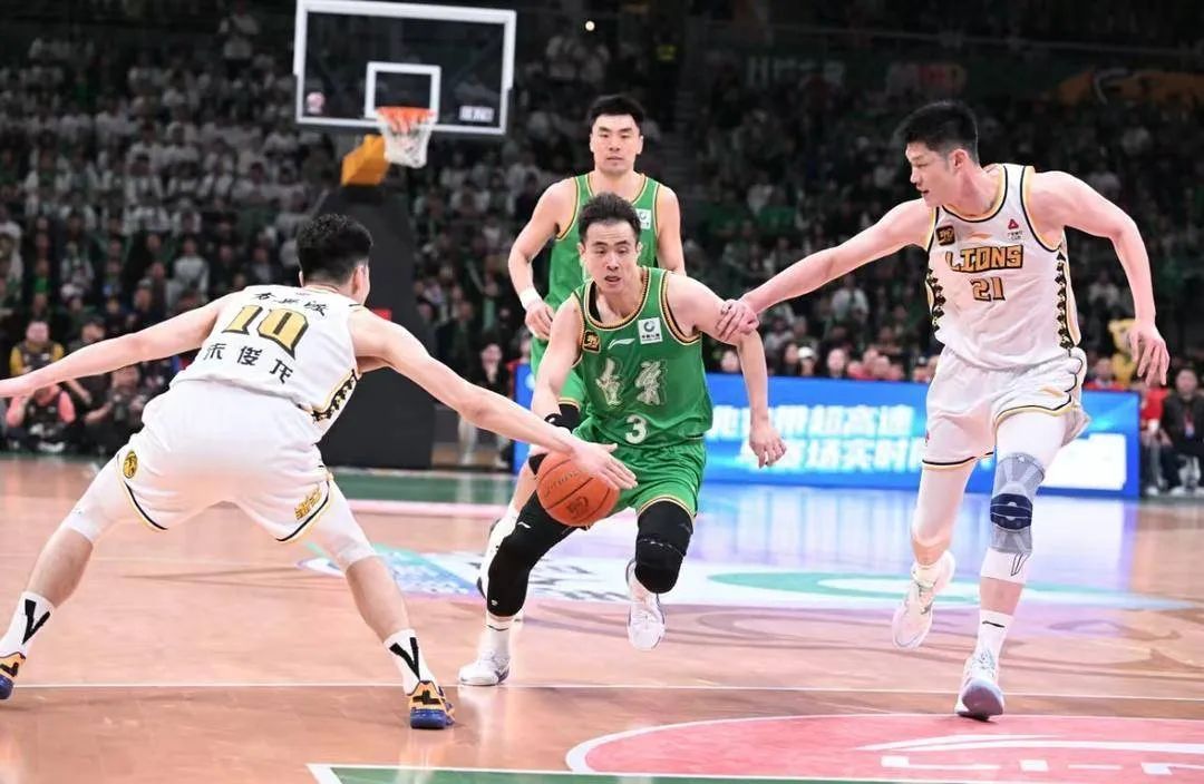 辽篮新老交替将按下“快进键”