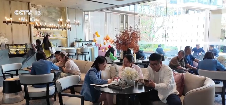 “五一”房地产市场延续向好态势 多地政策“组合拳”加力稳楼市 “五一”房地产市场延续向好态势 多地政策“组合拳”加力稳楼市