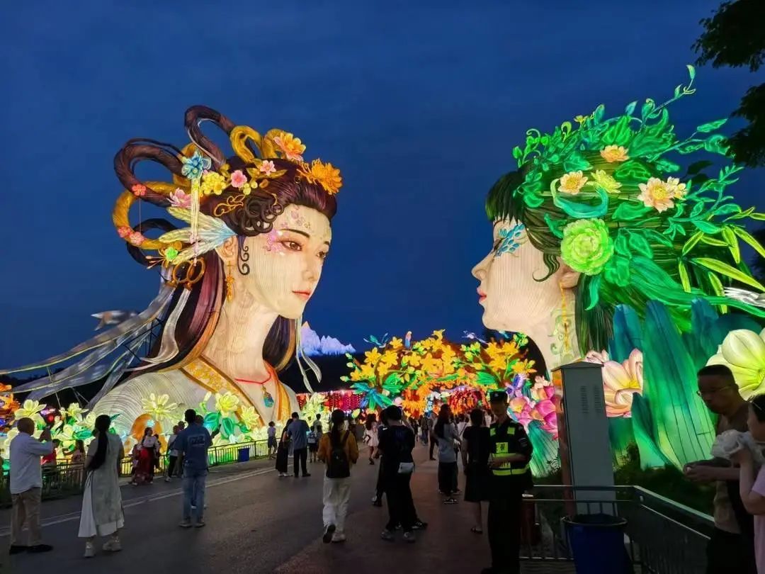 今起,闭园!四川自贡一景区发布公告 今起,闭园!四川自贡一景区发布公告