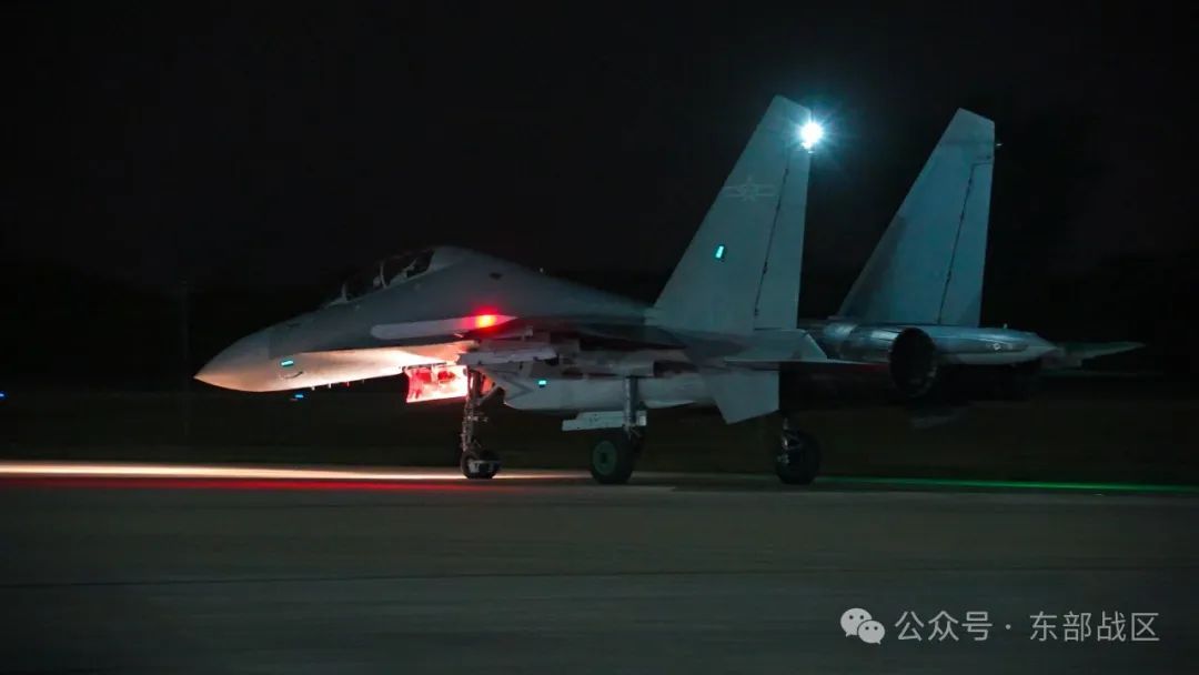 空中加油,练练练! 空中加油,练练练!