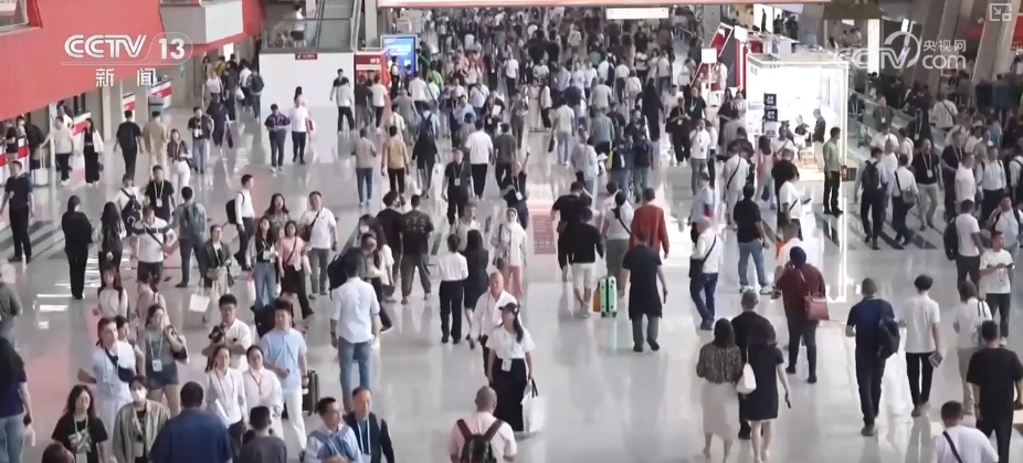 手握主动权破浪前行 从生产车间到贸易港口看中国外贸人底气