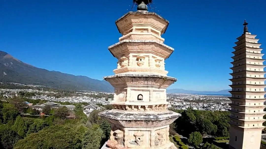 无人机穿越千年古塔时突然“炸机”失控！警方已找到肇事者，系擅自飞行